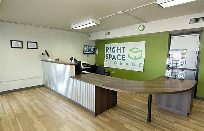 RightSpace storage office lobby.