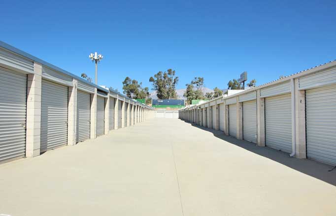 Wide aisle for easy access to drive-up storage units.