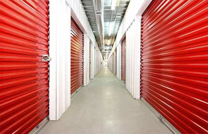Climate controlled storage units with easy access