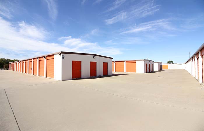 Drive-up storage facility with large and small units.